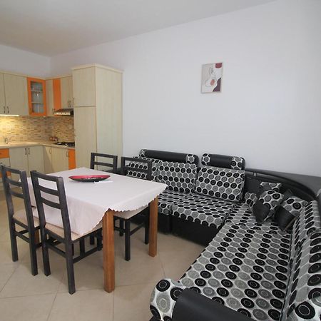 July Seaview Apartments Sarandë 外观 照片