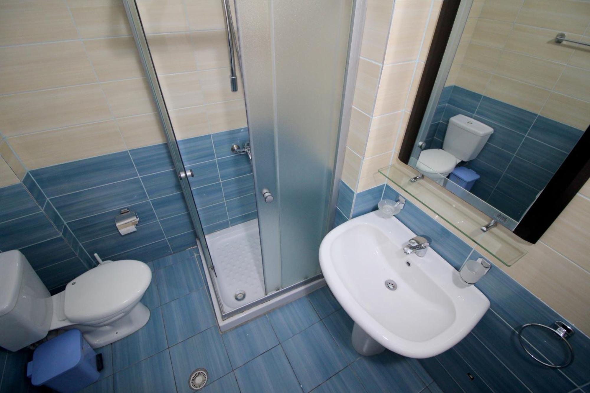 July Seaview Apartments Sarandë 外观 照片