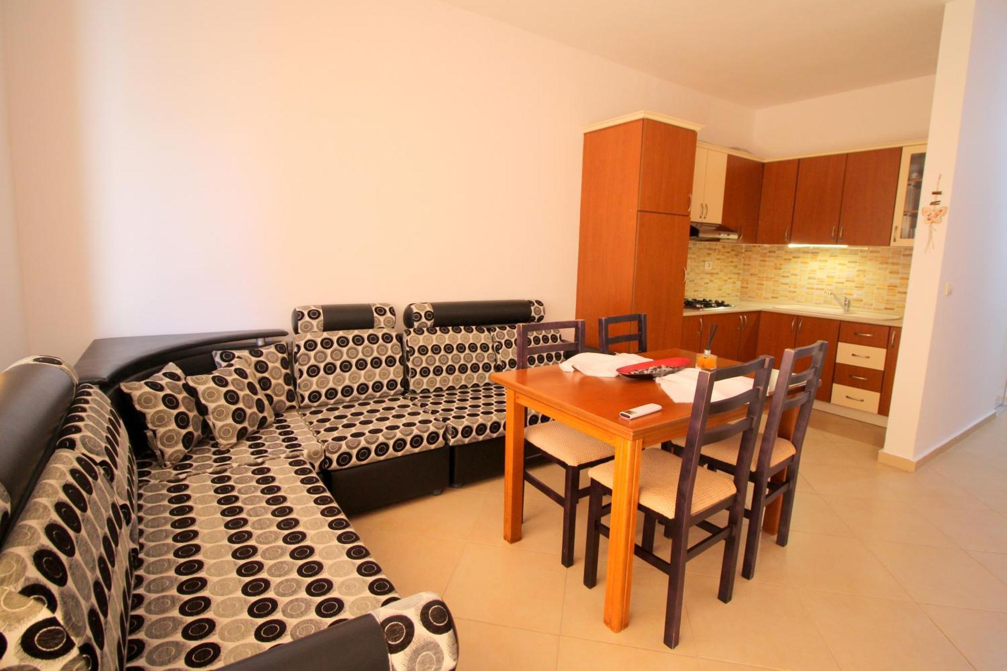 July Seaview Apartments Sarandë 外观 照片